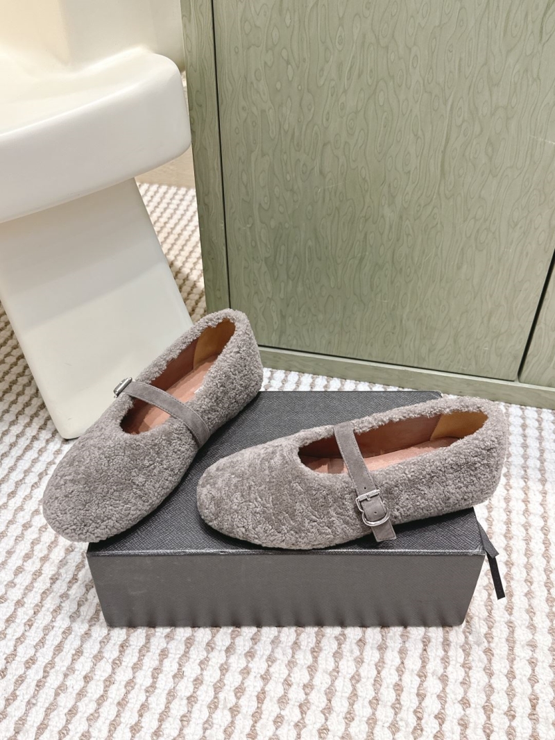 Alaia Flat Shoes